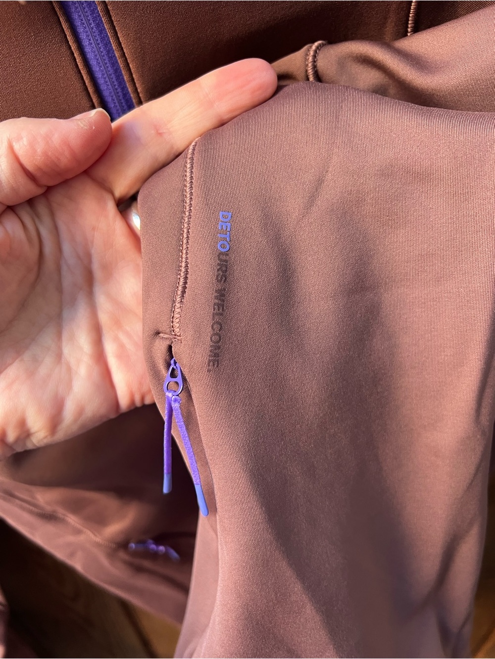 Lululemon Tech Fleece Hiking 1/4 Zip Pullover Size 8 Dark Oxide / Pink Clay - Picture 12 of 16